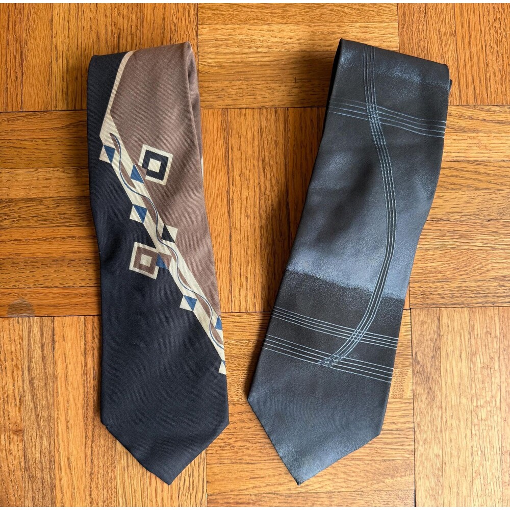 Vintage Caravaggio | Axis | Silk Tie | 90s Abstract Geometric Mod Design |